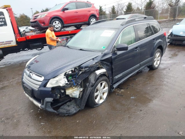 44619115 :رقم المزاد ، 4S4BRBNC6E3267464 vin ، 2014 Subaru Outback 2.5i Limited مزاد بيع