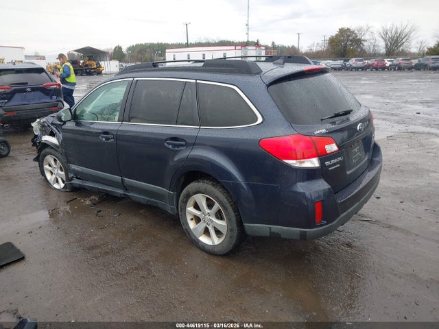 44619115 :رقم المزاد ، 4S4BRBNC6E3267464 vin ، 2014 Subaru Outback 2.5i Limited مزاد بيع