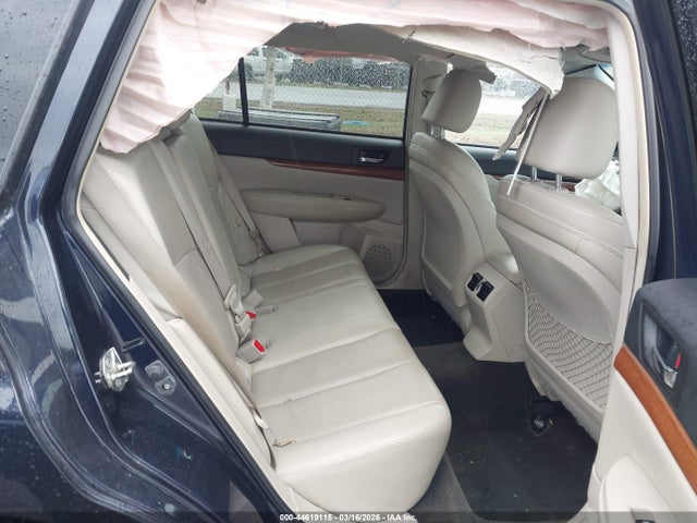 44619115 :رقم المزاد ، 4S4BRBNC6E3267464 vin ، 2014 Subaru Outback 2.5i Limited مزاد بيع