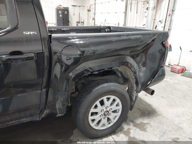 3TMLB5JN6TM228360 Toyota Tacoma Sr5