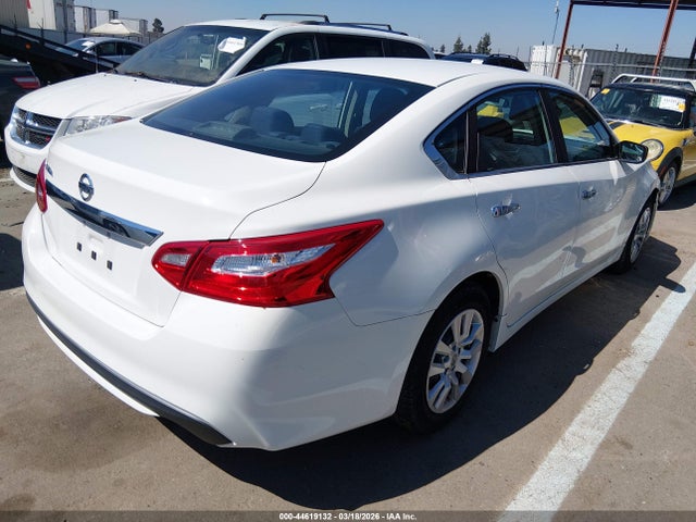 1N4AL3AP8GC136819 Nissan Altima 2.5 S