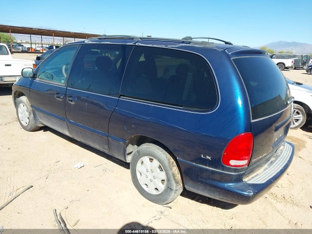 44619156 :رقم المزاد ، 1C4GP44G4YB584184 vin ، 2000 Chrysler Town & Country Lx مزاد بيع