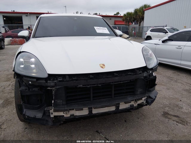 2019 Porsche Cayenne მანქანა იყიდება აუქციონზე, vin: WP1AA2AY0KDA11642, აუქციონის ნომერი: 44619164