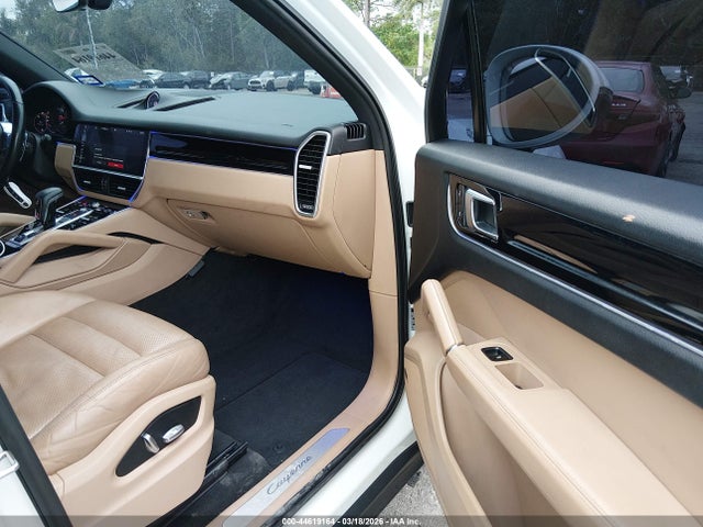 2019 Porsche Cayenne მანქანა იყიდება აუქციონზე, vin: WP1AA2AY0KDA11642, აუქციონის ნომერი: 44619164