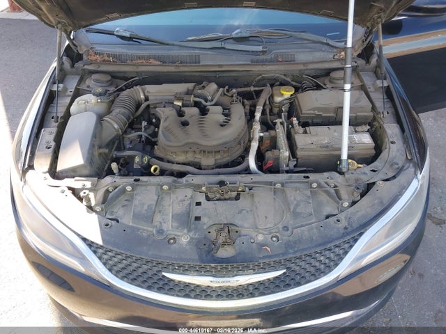 Продажа на аукционе авто 2016 Chrysler 200 Limited, vin: 1C3CCCAG3GN121737, номер лота: 44619167
