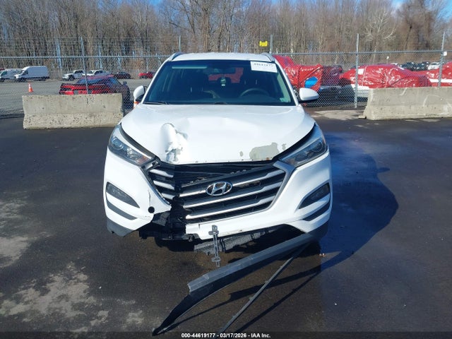 Продажа на аукционе авто 2018 Hyundai Tucson Sel, vin: KM8J3CA46JU749972, номер лота: 44619177