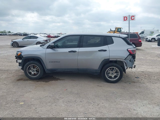 2018 Jeep Compass Sport Fwd მანქანა იყიდება აუქციონზე, vin: 3C4NJCAB2JT140009, აუქციონის ნომერი: 44619185