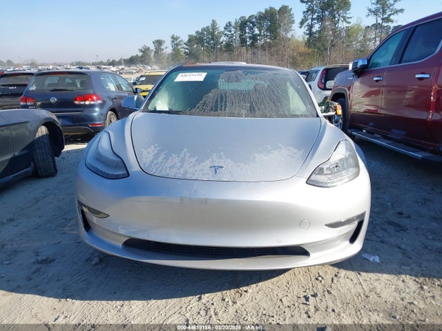 Продаж на аукціоні авто 2018 Tesla Model 3 Long Range/mid Range, vin: 5YJ3E1EA6JF098833, номер лоту: 44619196