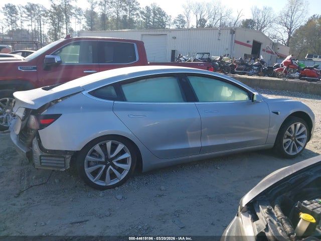 Продаж на аукціоні авто 2018 Tesla Model 3 Long Range/mid Range, vin: 5YJ3E1EA6JF098833, номер лоту: 44619196