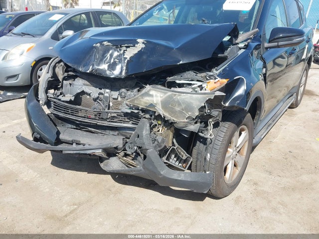 Toyota Rav4 Xle 2014 2T3WFREV7EW125985 Image 17