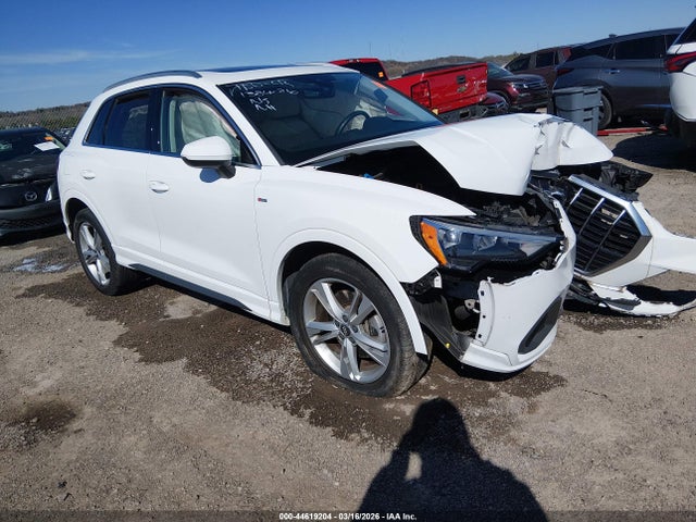 Aukcja sprzedaży 2020 Audi Q3 Premium 45 Tfsi S Line Quattro Tiptronic, vin: WA1DECF33L1018720, numer aukcji: 44619204
