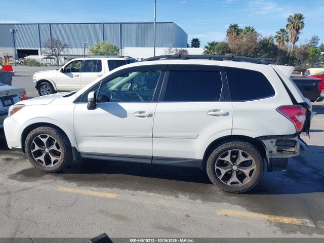 Subaru Forester 2.0xt Touring 2015 JF2SJGWC0FH553579 Image 15