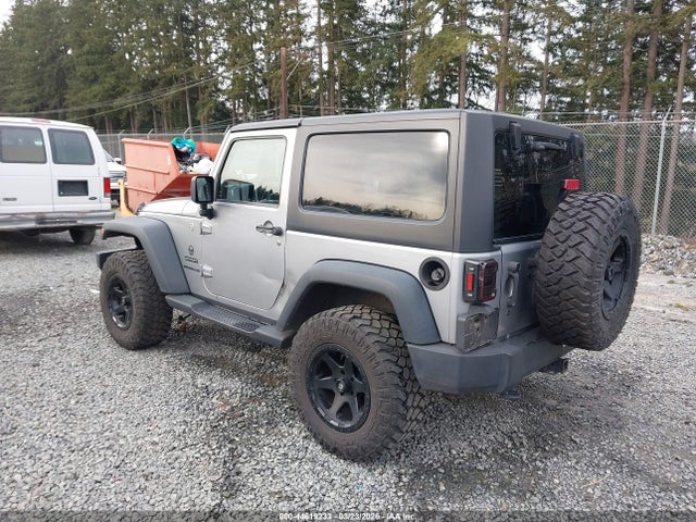 2014 JEEP WRANGLER 1C4AJWAG7EL261325 Photo 2
