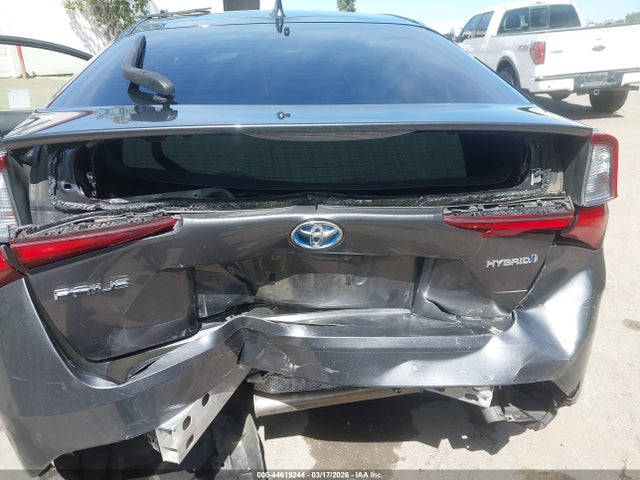 JTDKARFU4K3076553 Toyota Prius Le