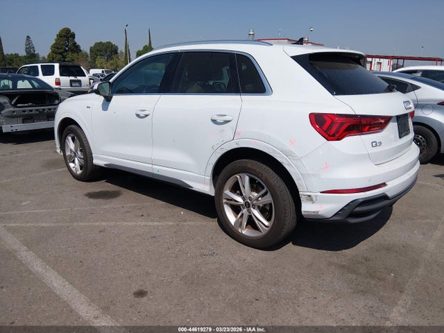 Продажа на аукционе авто 2023 Audi Q3 Premium Plus 45 Tfsi S Line Quattro Tiptronic, vin: WA1EECF36P1078629, номер лота: 44619279