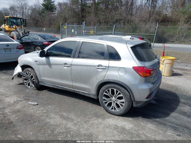 2019 MITSUBISHI OUTLANDER SPORT JA4AR3AU2KU000889 Photo 2