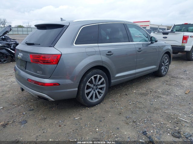 44619299 :رقم المزاد ، WA1VAAF77HD058442 vin ، 2017 Audi Q7 3.0t Premium مزاد بيع