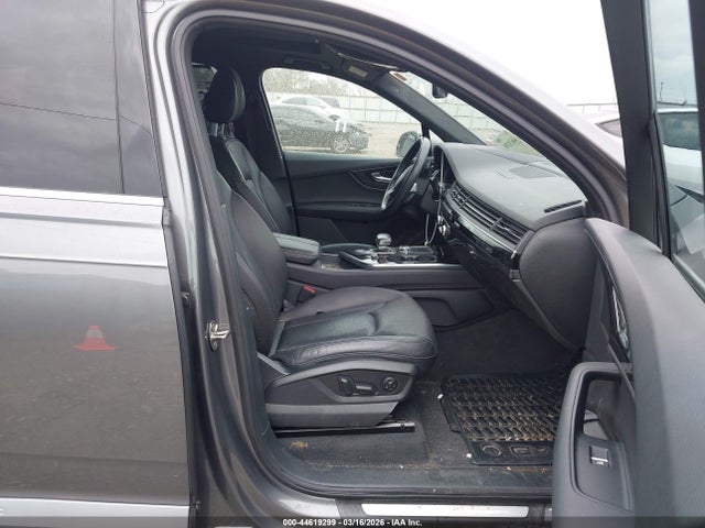 44619299 :رقم المزاد ، WA1VAAF77HD058442 vin ، 2017 Audi Q7 3.0t Premium مزاد بيع
