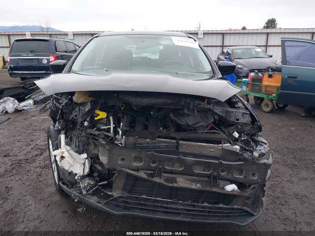 Ford FOCUS SE 2018 1FADP3K27JL300962 Image 12
