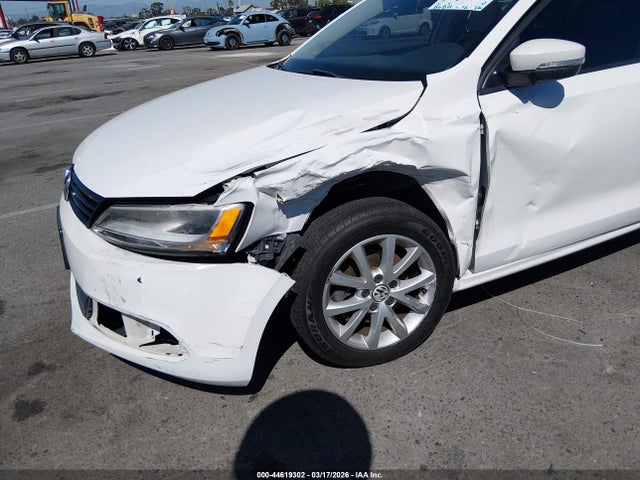 2011 Volkswagen Jetta 2.5l Se მანქანა იყიდება აუქციონზე, vin: 3VWDZ7AJ1BM307987, აუქციონის ნომერი: 44619302