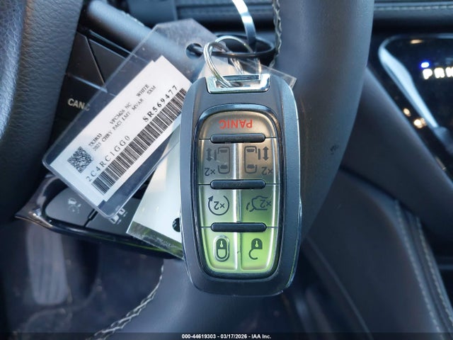 2025 CHRYSLER PACIFICA 2C4RC1GG0SR569477 Photo 10