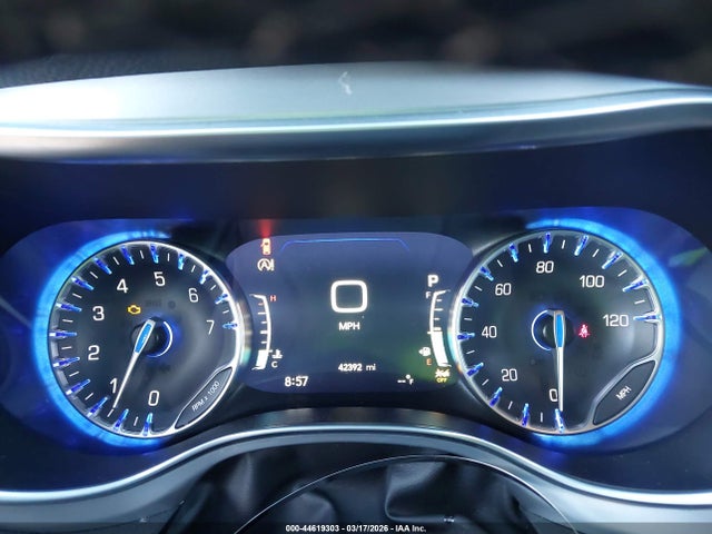 2025 CHRYSLER PACIFICA 2C4RC1GG0SR569477 Photo 6