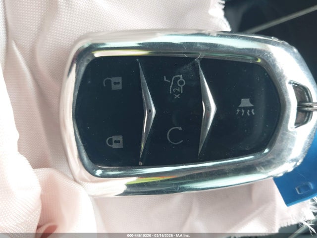 2017 CADILLAC XT5 1GYKNBRS3HZ205503 Photo 10