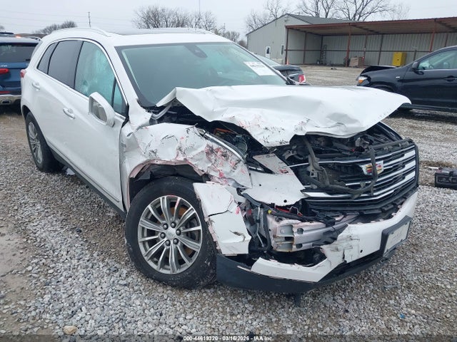 2017 CADILLAC XT5 1GYKNBRS3HZ205503 Photo 5