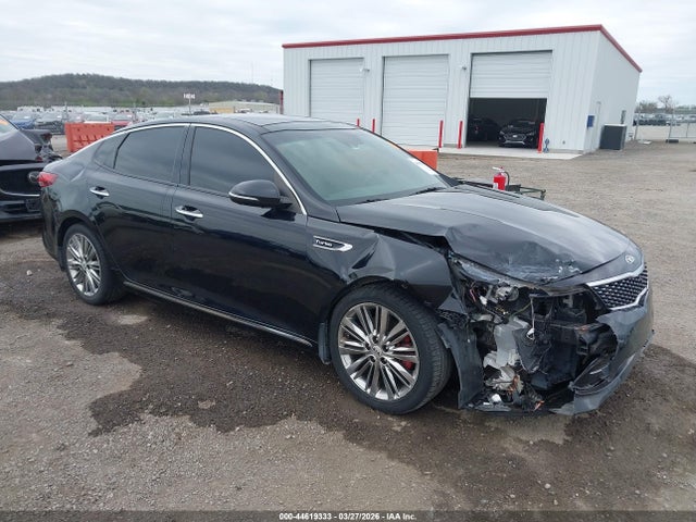 Auction sale of the 2016 Kia Optima Sxl Turbo, vin: 5XXGV4L21GG094256, lot number: 44619333