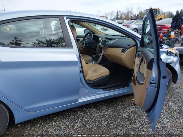2012 Hyundai Elantra Gls (ulsan Plant) მანქანა იყიდება აუქციონზე, vin: KMHDH4AE8CU188996, აუქციონის ნომერი: 44619350