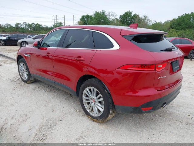 2017 JAGUAR F-PACE SADCK2BVXHA066657 Photo 2