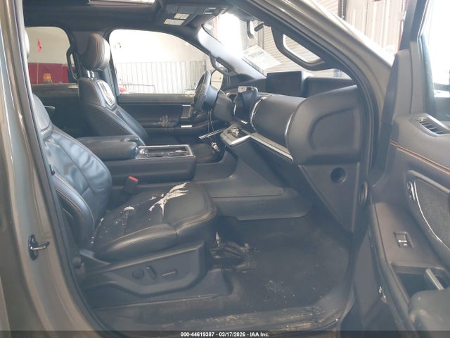 Продажа на аукционе авто 2025 Ford Expedition Tremor, vin: 1FMJU1RG2SEA00646, номер лота: 44619387