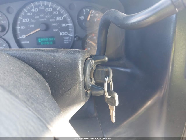 Продажа на аукционе авто 2006 Chevrolet Express Work Van, vin: 1GCGG29V261113102, номер лота: 44619396