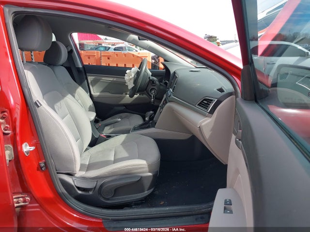 5NPD84LF7HH016647 Hyundai ELANTRA SE