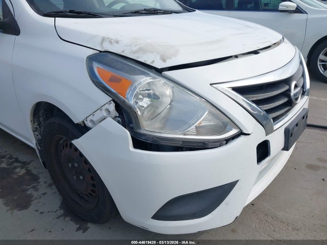3N1CN7AP5FL824996 Nissan Versa 1.6 S