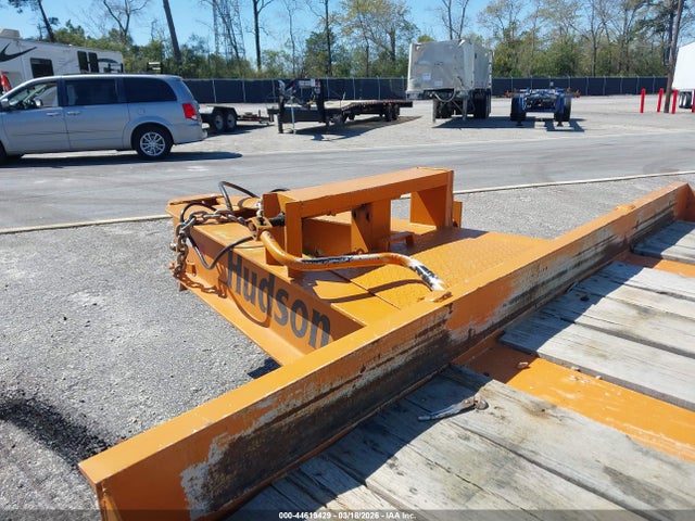 2025 Trailer Mid State 25' Equipment მანქანა იყიდება აუქციონზე, vin: 1Z9BE2521SD668560, აუქციონის ნომერი: 44619429