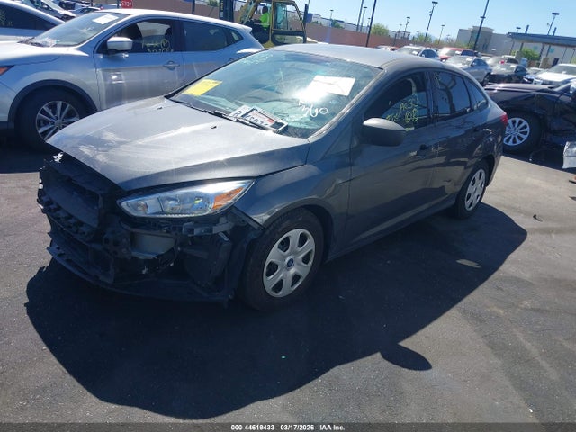 1FADP3E29HL343639 Ford FOCUS S