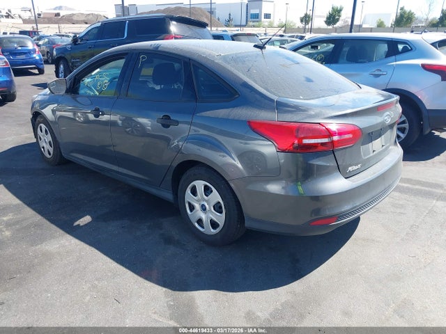 1FADP3E29HL343639 Ford FOCUS S
