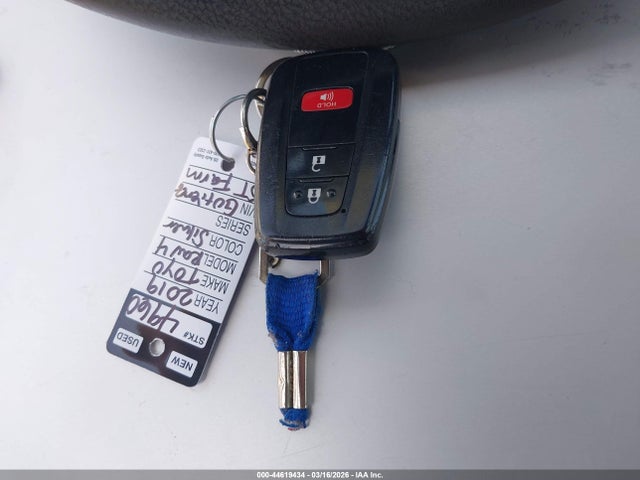 2019 TOYOTA RAV4 JTMW1RFVXKD508020 Photo 10