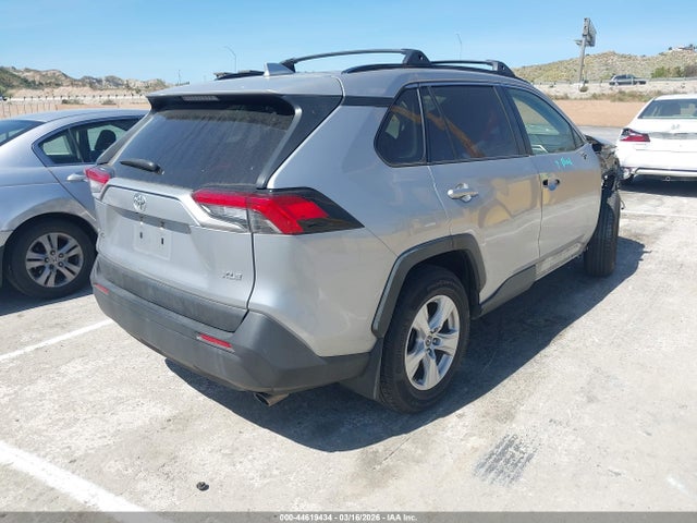 2019 TOYOTA RAV4 JTMW1RFVXKD508020 Photo 3
