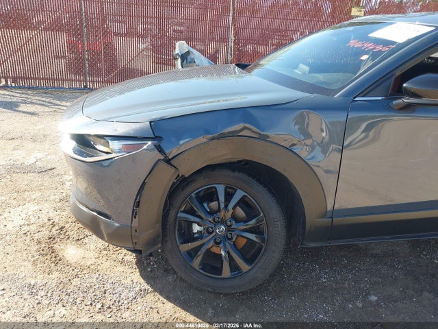 44619435 :رقم المزاد ، 3MVDMBCM4RM643279 vin ، 2024 Mazda Cx-30 2.5 S Carbon Edition مزاد بيع