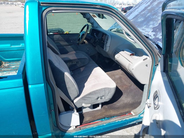 1995 Gmc Sierra C1500 მანქანა იყიდება აუქციონზე, vin: 1GTEC14H4SZ529128, აუქციონის ნომერი: 44619442