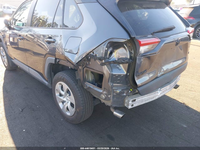 2T3H1RFV6MC159874 Toyota RAV4 LE
