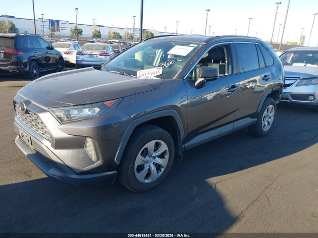 2T3H1RFV6MC159874 Toyota RAV4 LE