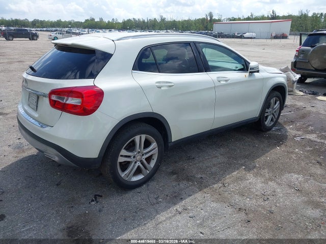 44619465 :رقم المزاد ، WDCTG4EB7GJ202407 vin ، 2016 Mercedes-benz Gla 250 مزاد بيع