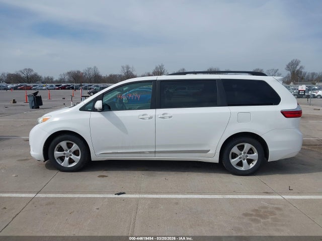 5TDKK3DC9FS545838 Toyota Sienna Le 8 Passenger