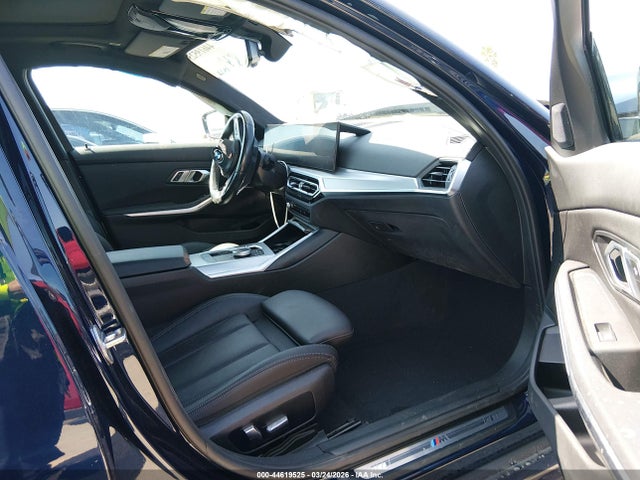 Продажа на аукционе авто 2023 Bmw 330i, vin: 3MW69FF02P8D62192, номер лота: 44619525