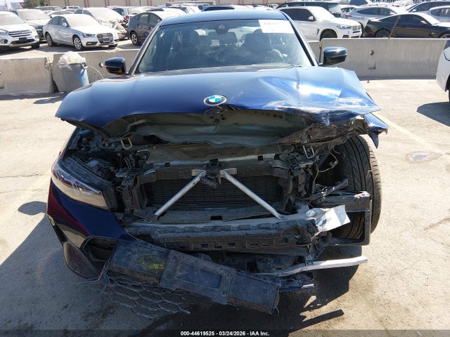 Продажа на аукционе авто 2023 Bmw 330i, vin: 3MW69FF02P8D62192, номер лота: 44619525
