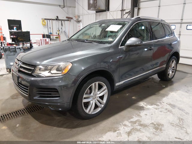 2012 VOLKSWAGEN TOUAREG WVGFK9BP2CD002554 Photo 1