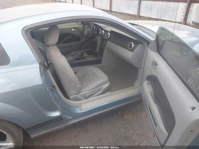 2008 FORD MUSTANG 1ZVHT80N985129807 Photo 4